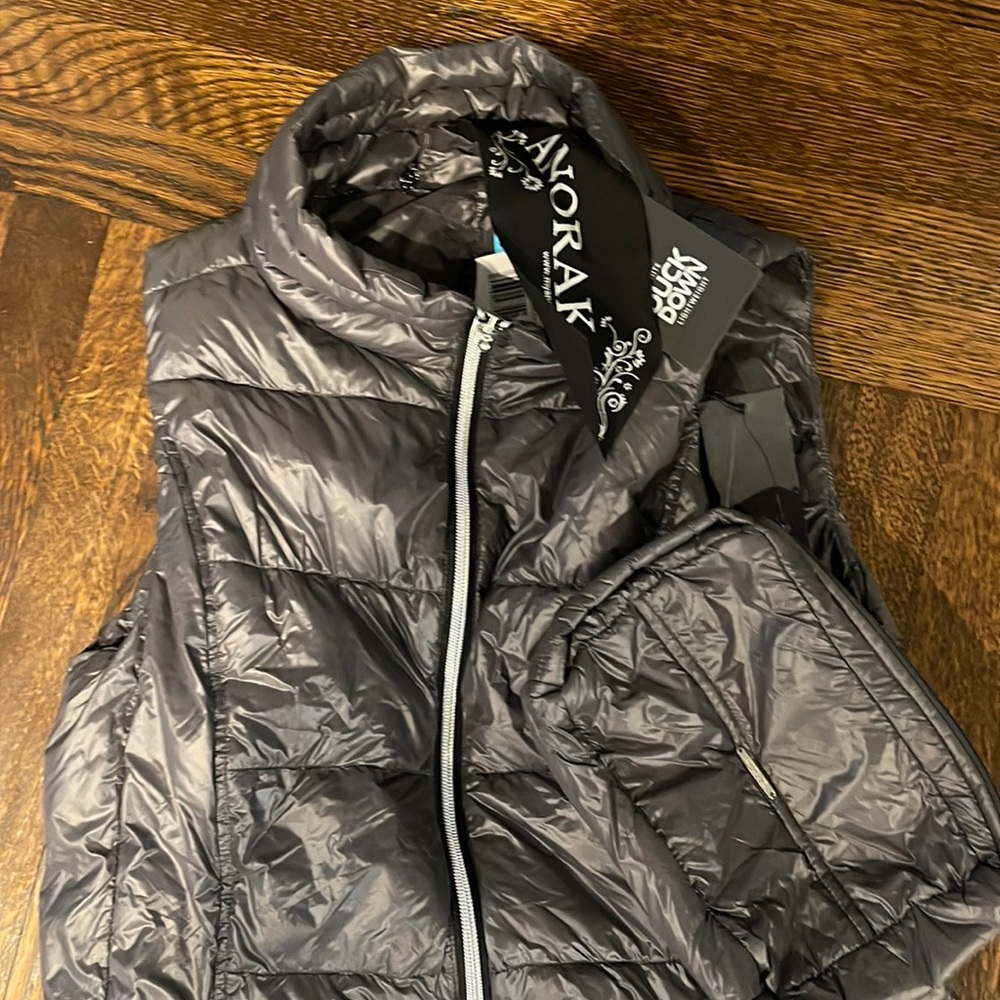 New with tags! Anorak vest